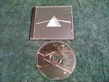 Pink Floyd Dark Side Of The Moon EMI CD England 7243-8-29752-2-9 1994. Subida por indexqwest